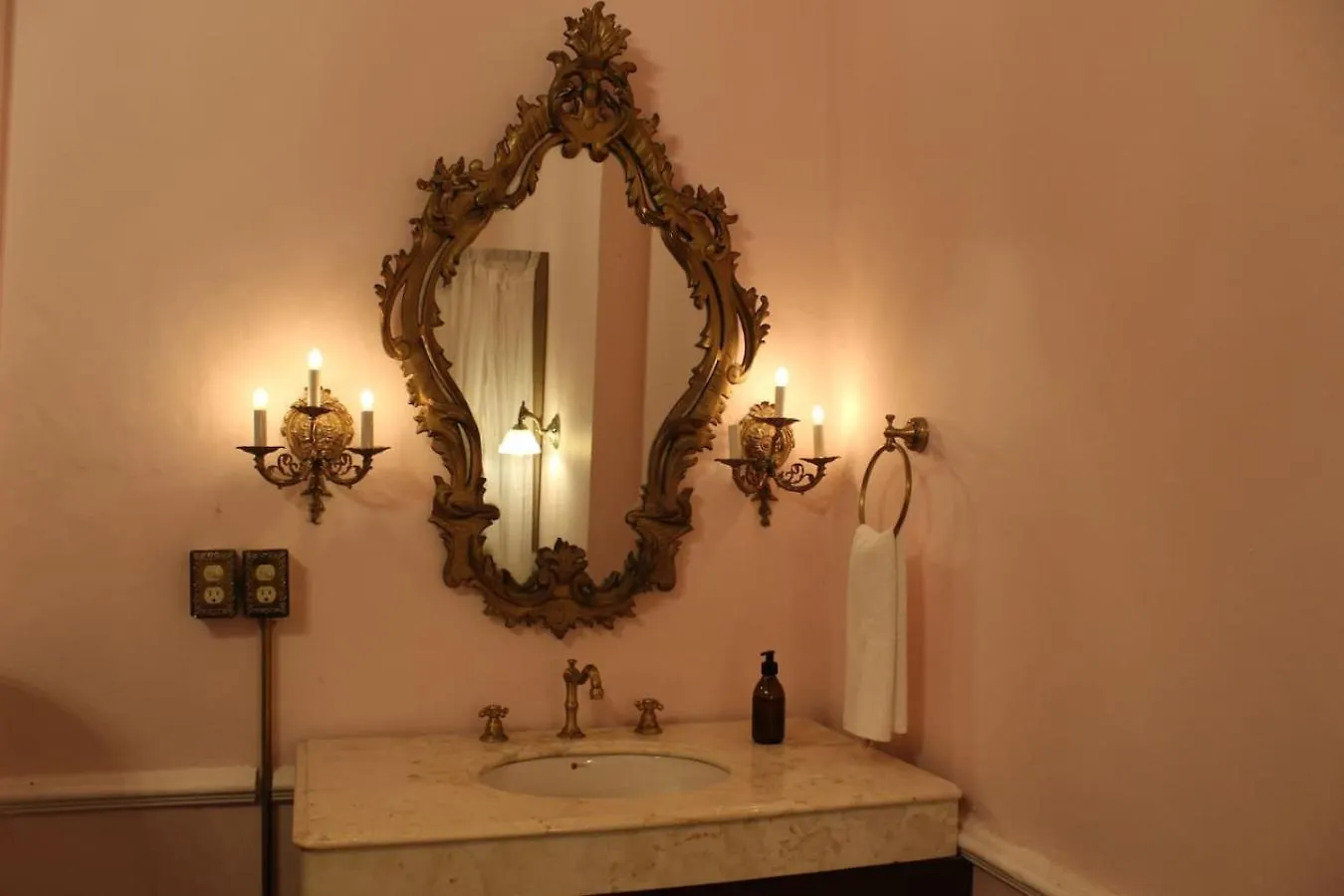 2Br 19Th Century Colonial Hacienda Downtown Merida Holiday home