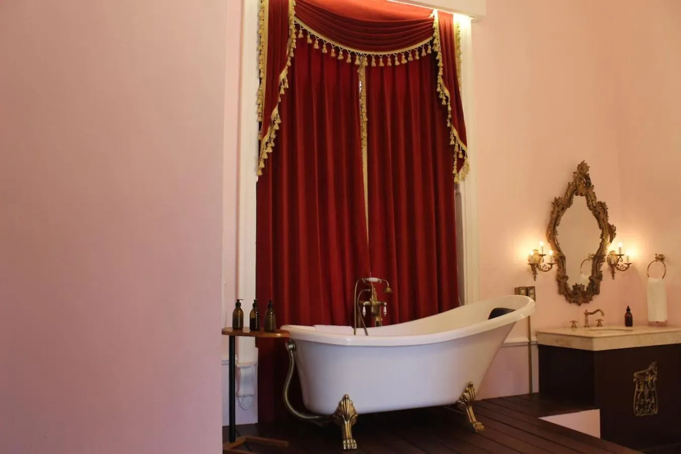 2Br 19Th Century Colonial Hacienda Downtown Merida