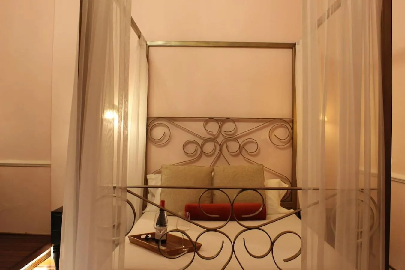 2Br 19Th Century Colonial Hacienda Downtown Merida