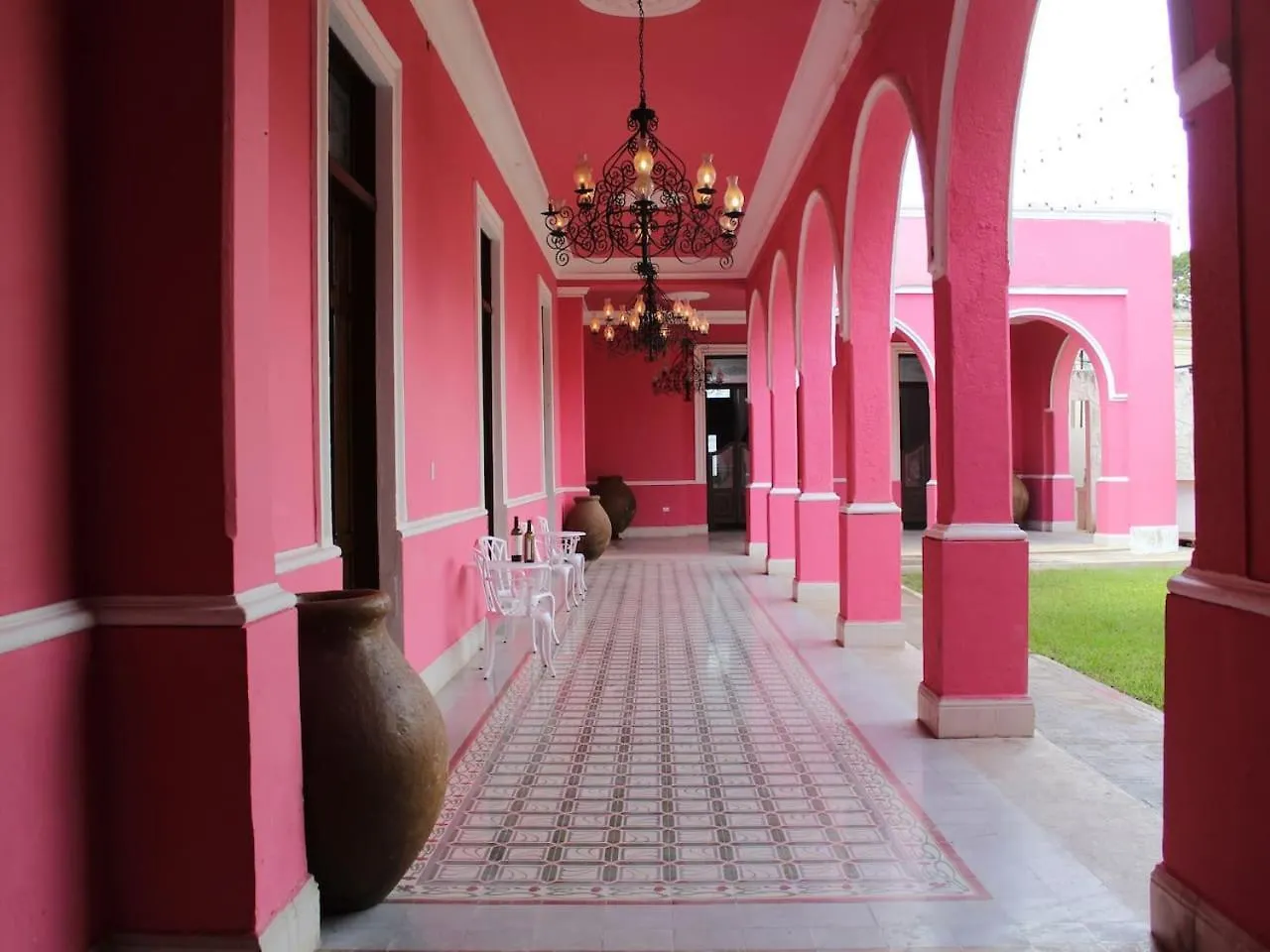 2Br 19Th Century Colonial Hacienda Downtown Merida 0*,